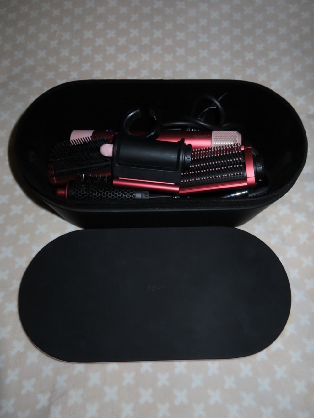 Dyson Airwrap Limited Edition - Picture 3 of 3